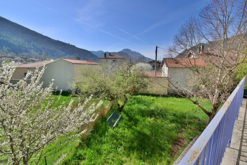 Maison - 158 m² - 6 pièces