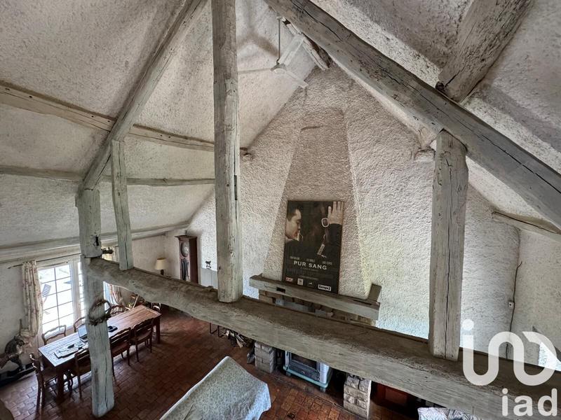 Maison - 234 m² - 8 pièces