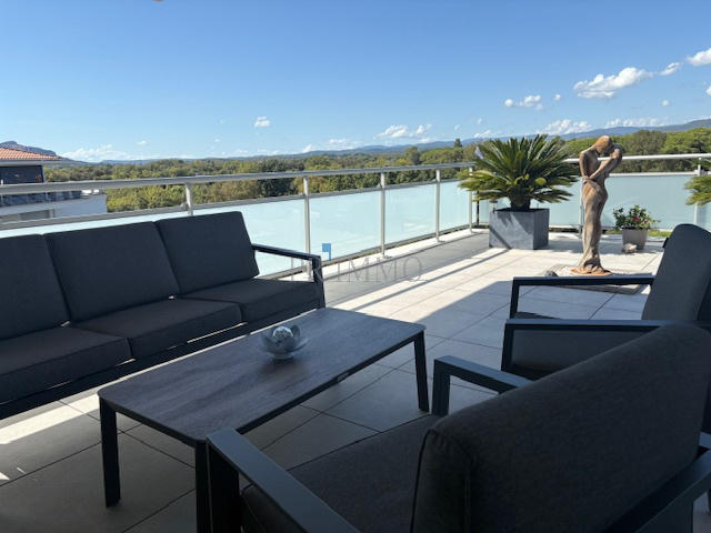 Appartement - 105 m² - 4 pièces