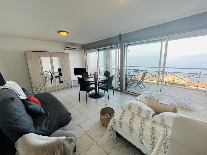 Studio - 30 m² - 1 pièce