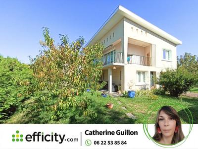 Maison - 105 m² - 5 pièces