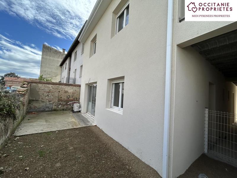 Maison - 192 m² - 10 pièces