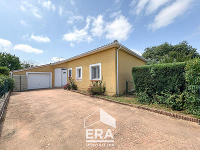 Maison - 111 m² - 5 pièces