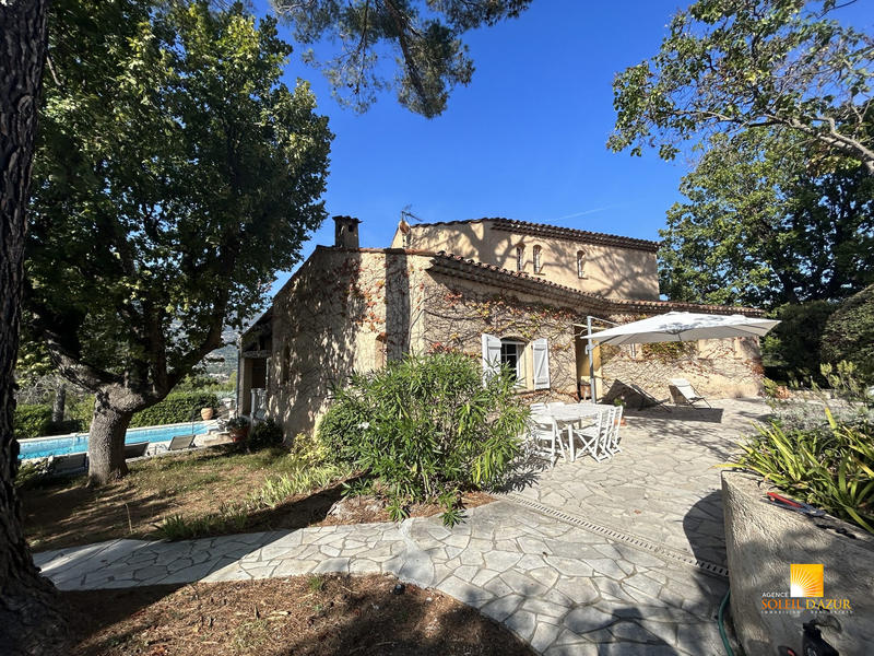 Villa - 168 m² - 5 pièces