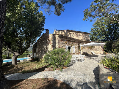 Villa - 168 m² - 5 pièces