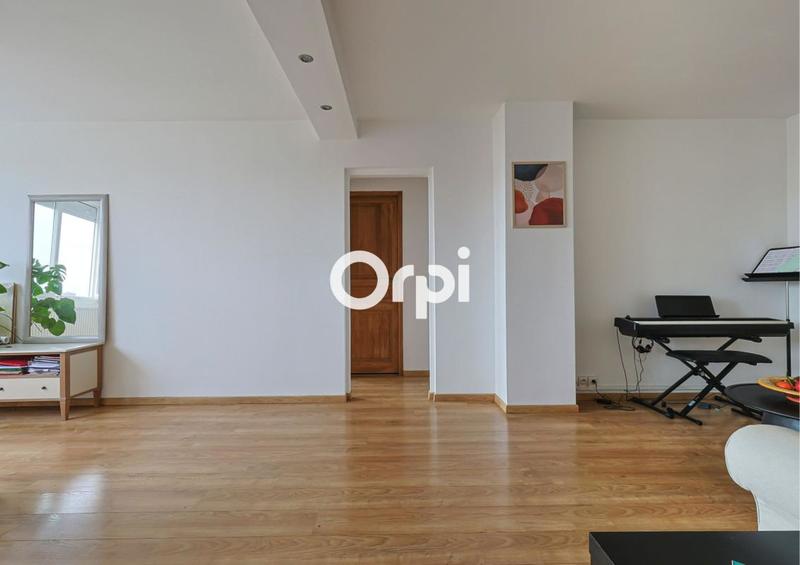 Appartement - 72 m² - 4 pièces