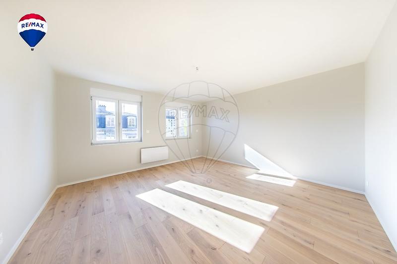 Appartement - 101 m² - 5 pièces