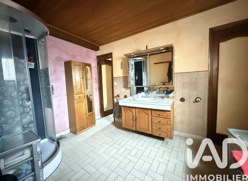 Maison - 110 m² - 6 pièces