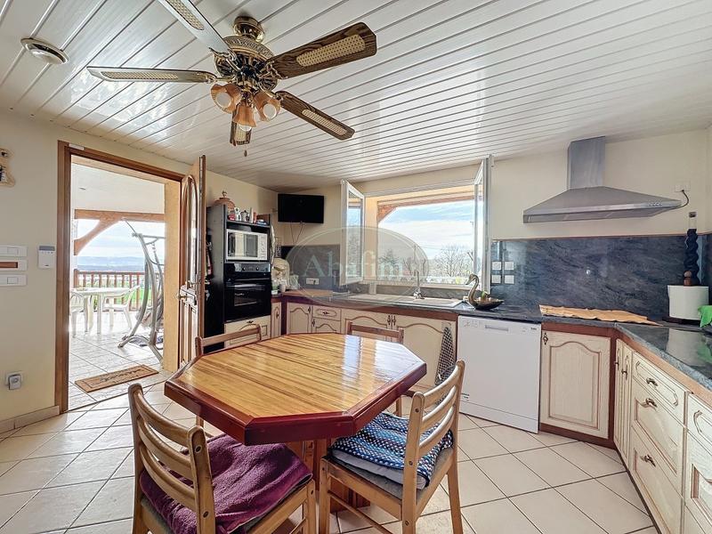 Maison - 145 m² - 7 pièces