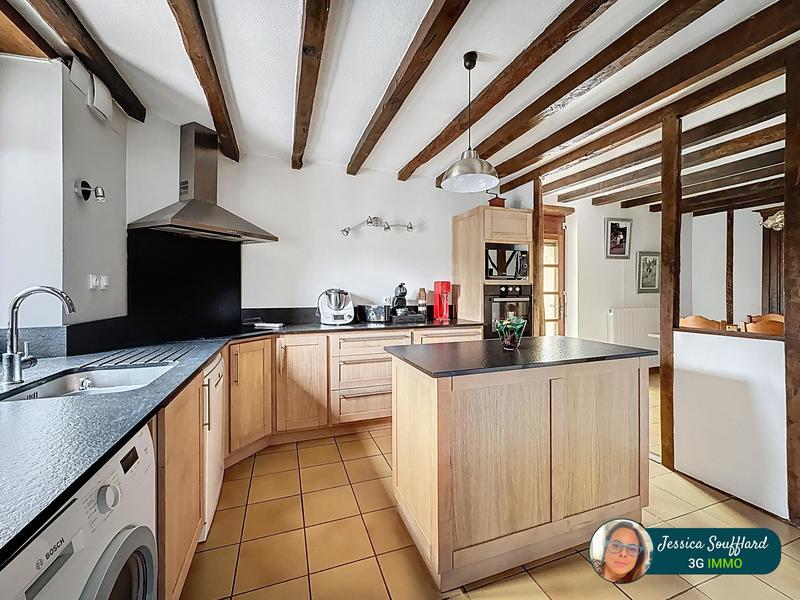 Maison - 164 m² - 7 pièces