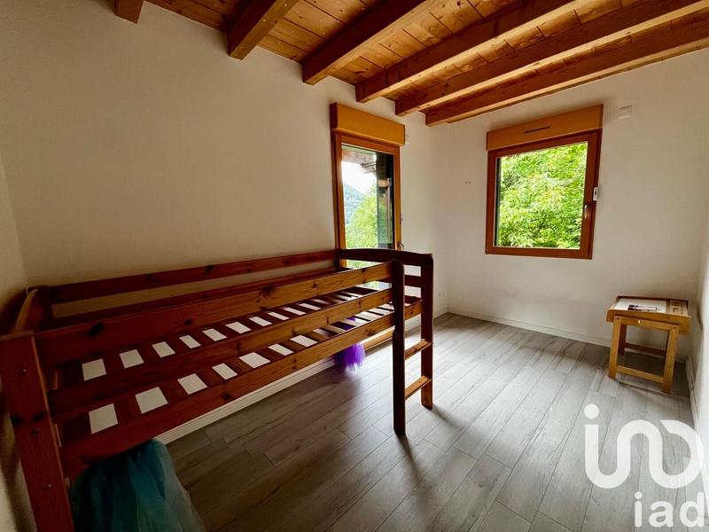 Châlet - 111 m² - 4 pièces