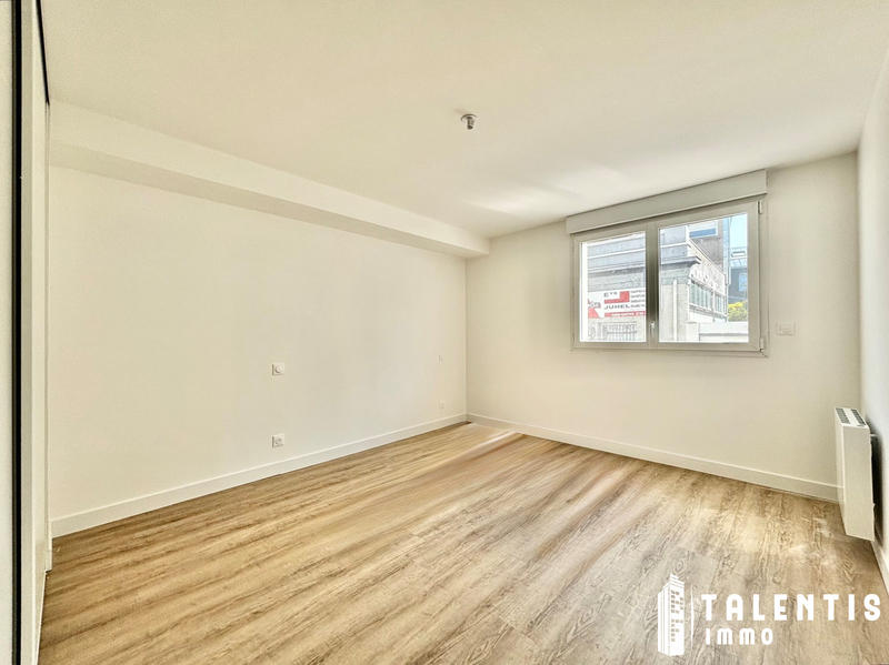 Appartement - 81 m² - 3 pièces