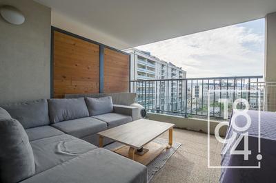 Appartement - 80 m² - 4 pièces