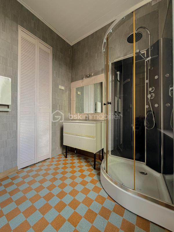 Maison ancienne - 226 m² - 8 pièces