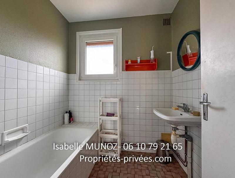 Maison - 80 m² - 5 pièces