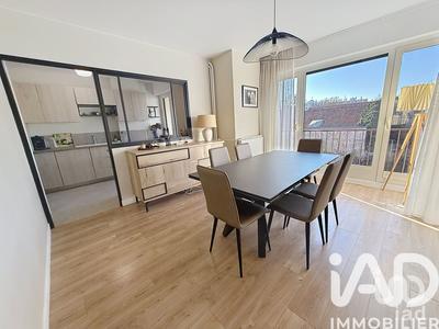 Appartement - 125 m² - 7 pièces