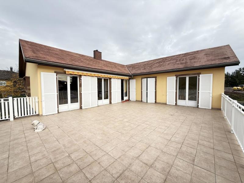 Maison - 167 m² - 6 pièces