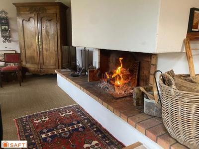 Maison - 189 m² - 9 pièces