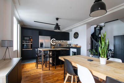 Appartement - 100 m² - 5 pièces