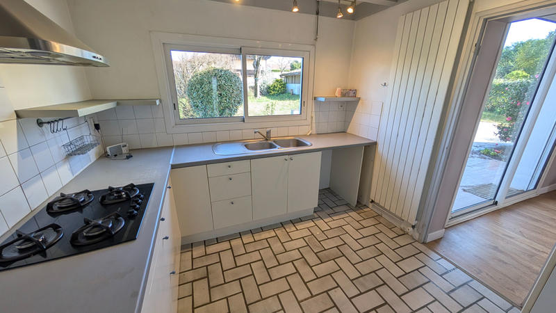 Maison - 140 m² - 5 pièces