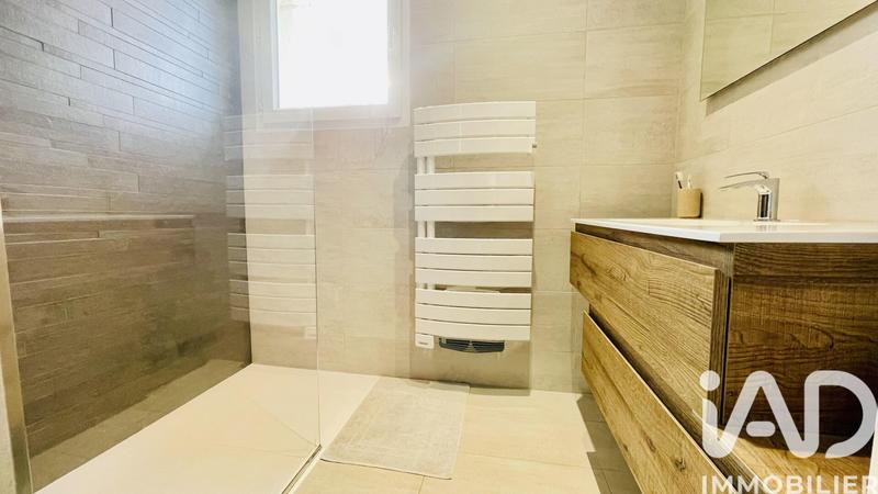 Maison - 142 m² - 6 pièces