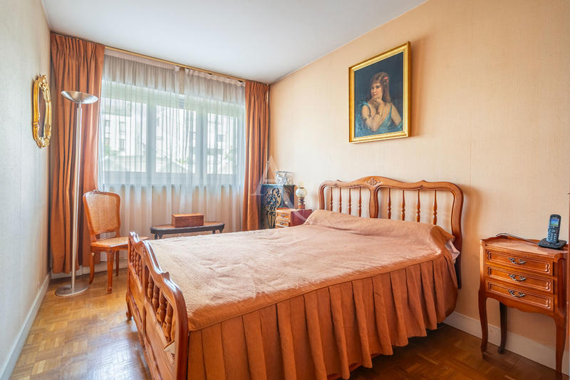 Appartement - 85 m² - 4 pièces