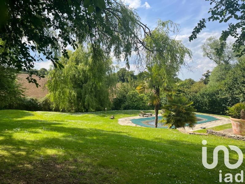 Maison - 244 m² - 5 pièces