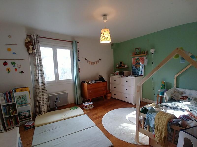 Maison - 122 m² - 5 pièces