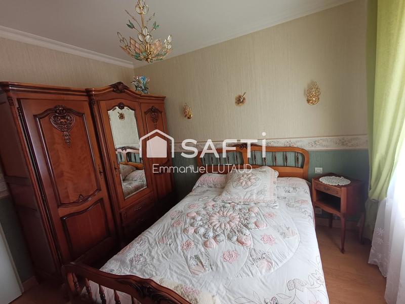 Maison - 92 m² - 7 pièces