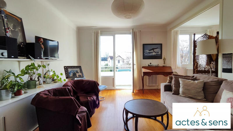 Appartement - 94 m² - 5 pièces