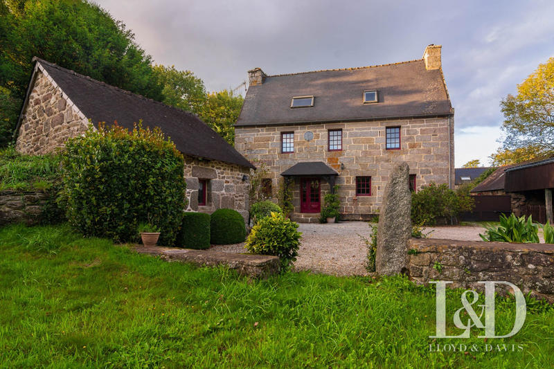 Manoir - 176 m² - 5 pièces