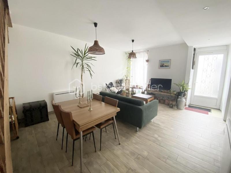 Maison de bourg - 100 m² - 3 pièces