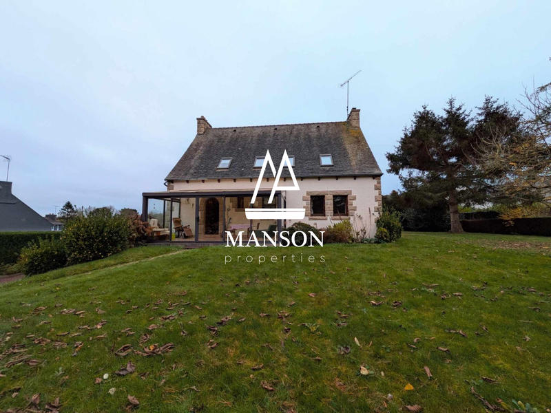 Maison ancienne - 140 m² - 6 pièces