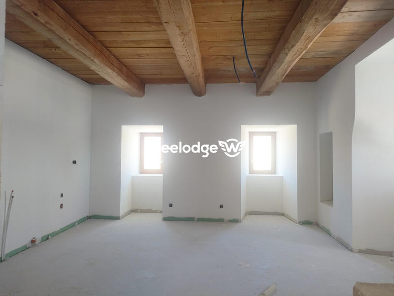 Appartement - 121 m² - 5 pièces