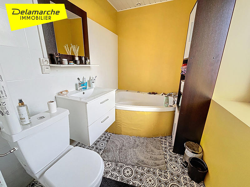 Maison - 208 m² - 9 pièces