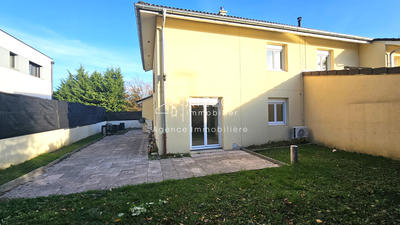Maison - 97 m² - 4 pièces