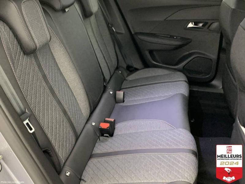 Peugeot 2008 Hybrid 145 e-Dcs6 Allure