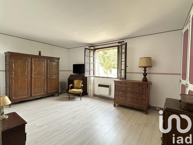 Maison - 180 m² - 7 pièces