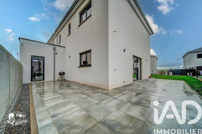 Maison - 119 m² - 5 pièces