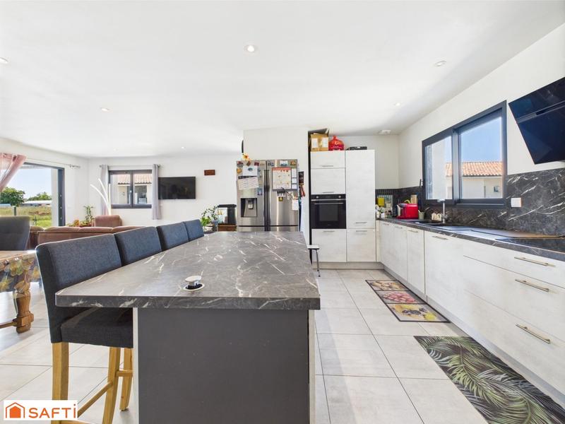 Maison - 130 m² - 6 pièces