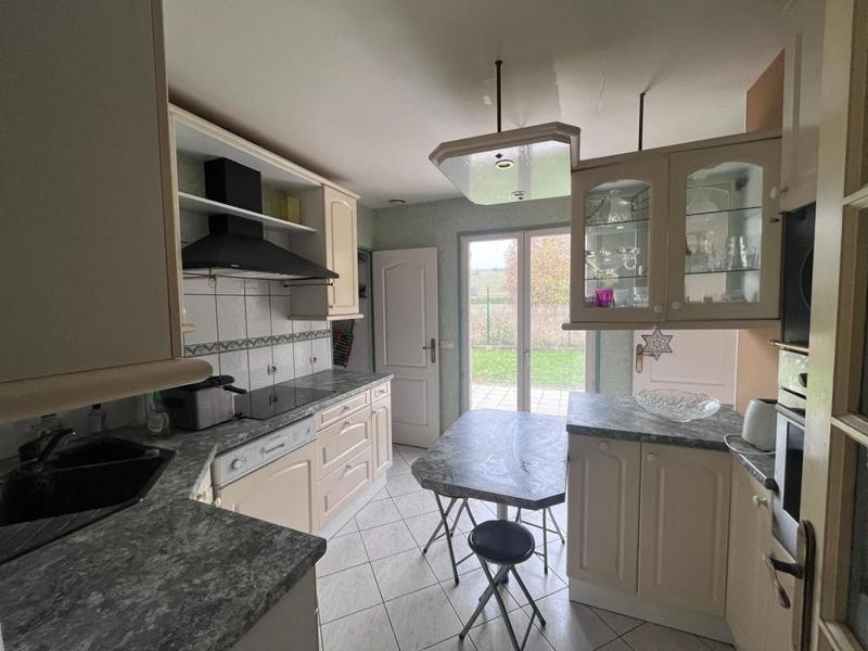 Maison - 99 m² - 4 pièces