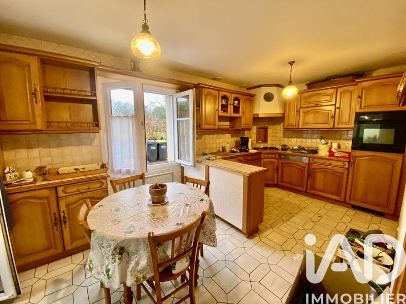 Maison - 147 m² - 8 pièces