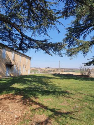 Maison - 335 m² - 14 pièces