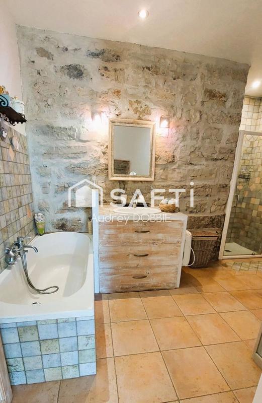 Maison - 147 m² - 7 pièces