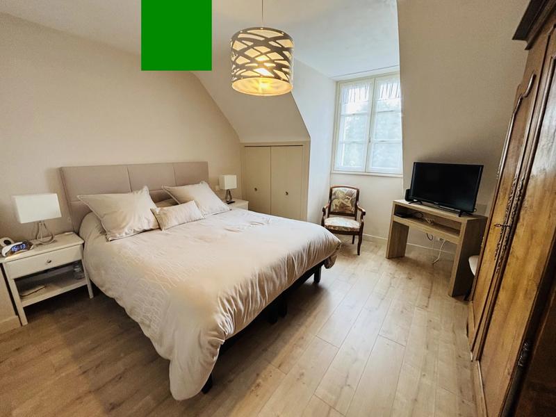 Maison - 151 m² - 7 pièces