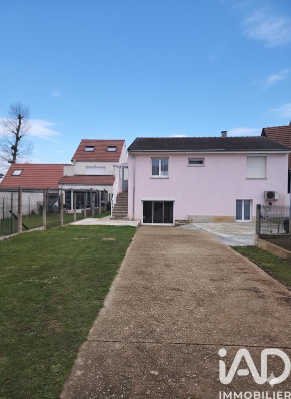 Maison - 120 m² - 5 pièces