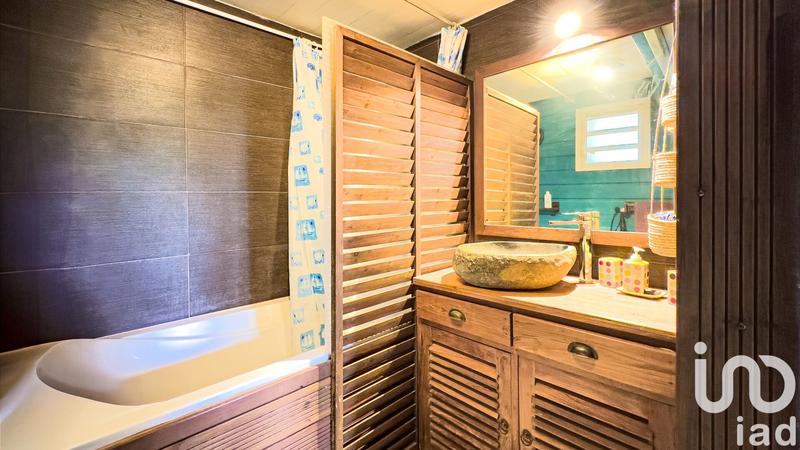 Maison - 180 m² - 7 pièces