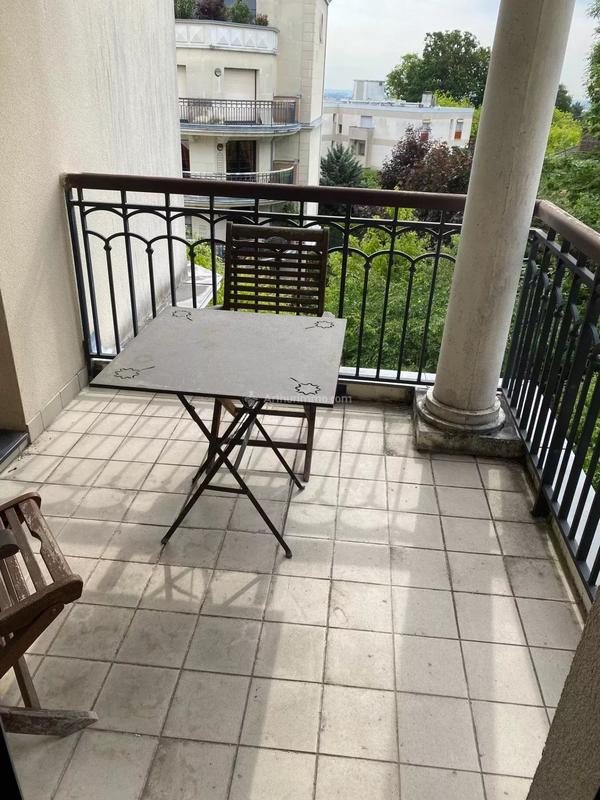 Appartement - 93 m² - 4 pièces