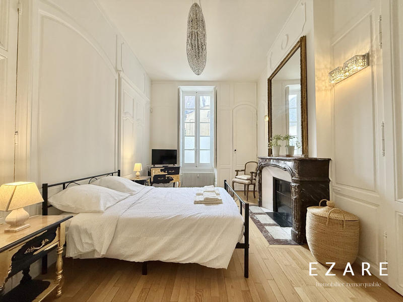 Appartement - 132 m² - 5 pièces