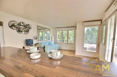 Appartement - 76 m² - 4 pièces